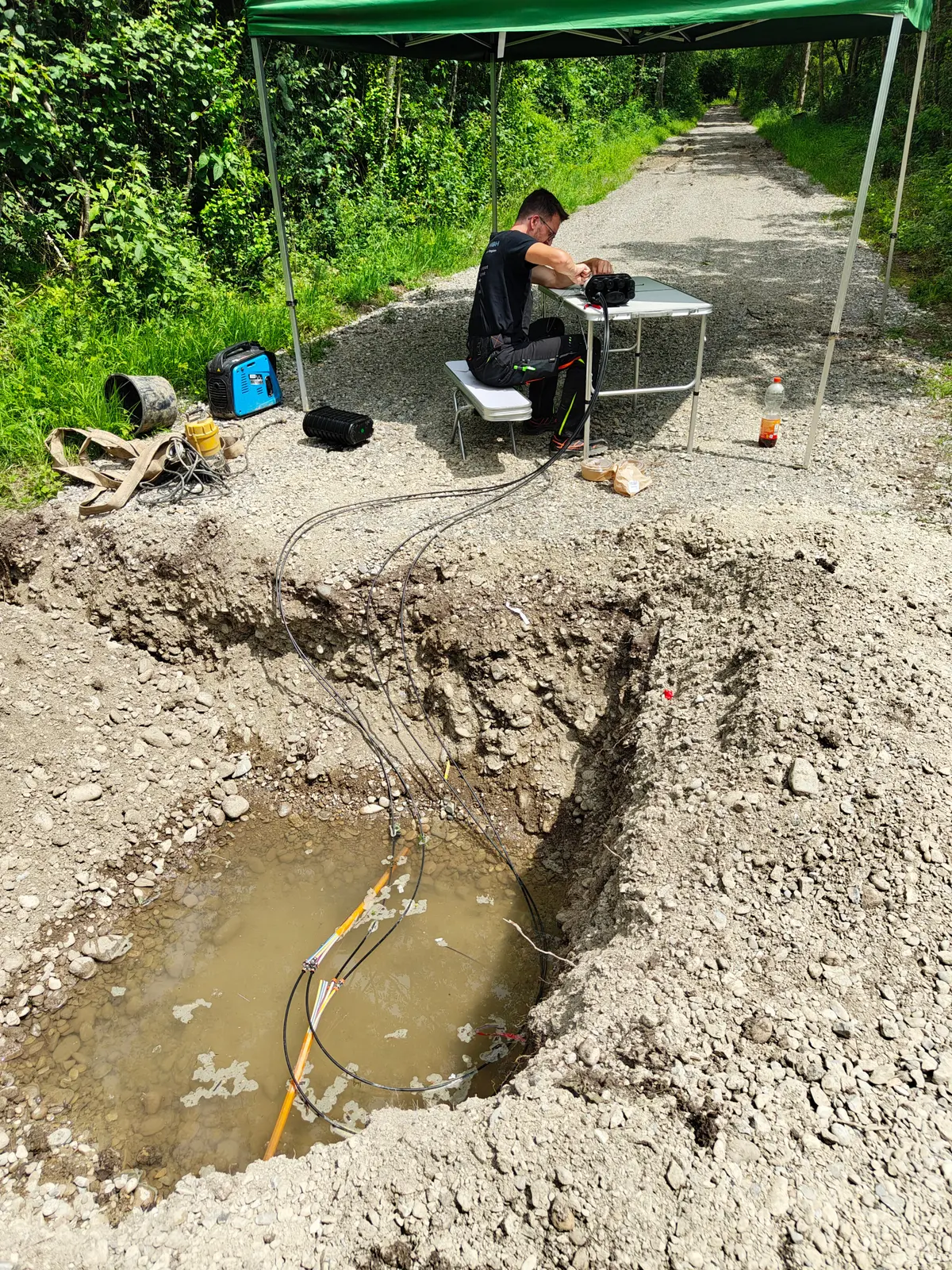 Vorbereitete Einblasstrecke im PV-Park Heimertingen
